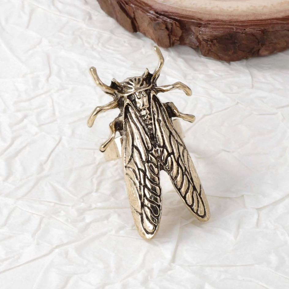 Cicada Statement Ring