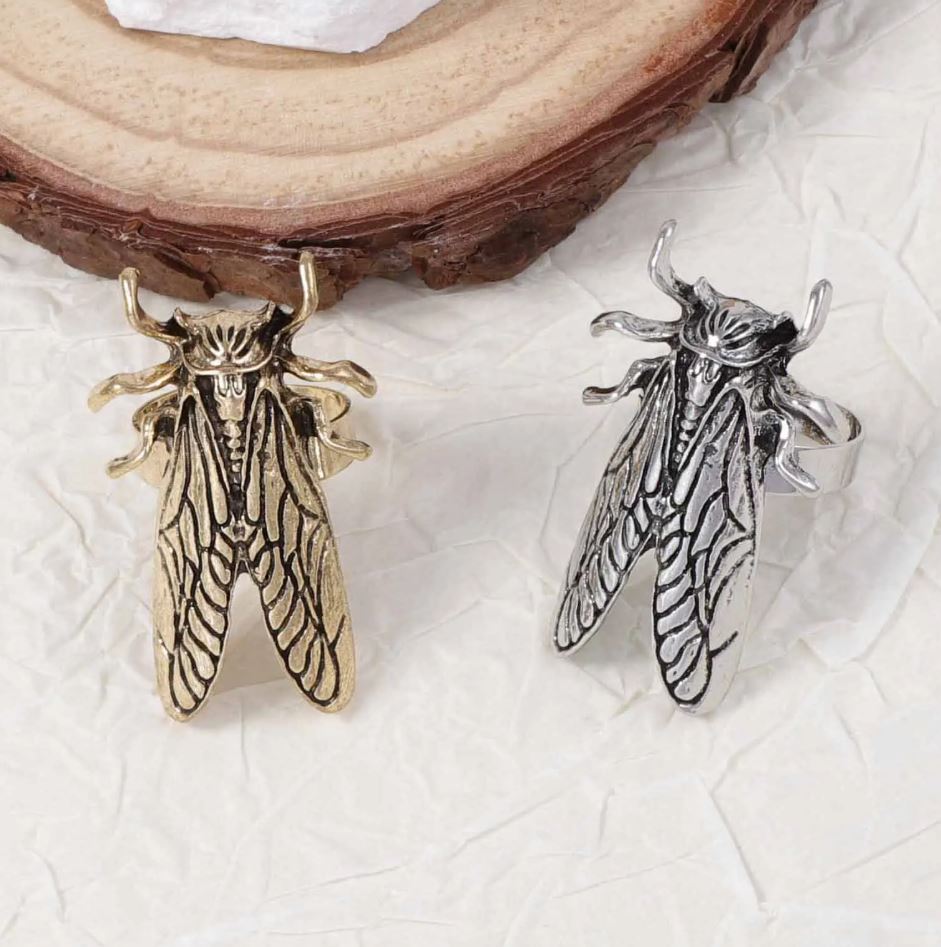 Cicada Statement Ring