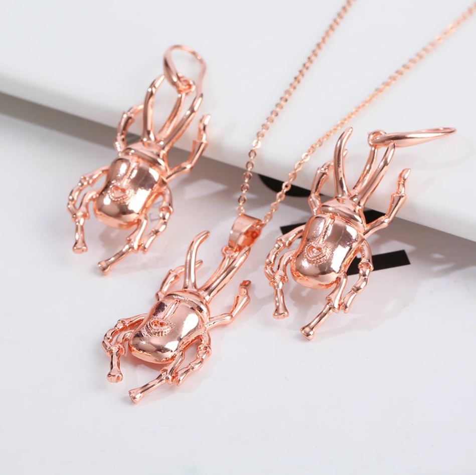 Shiny Little Beetles Set