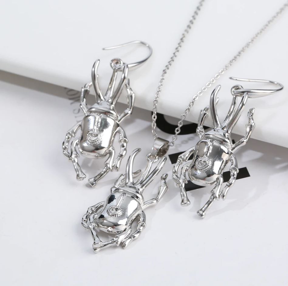 Shiny Little Beetles Set