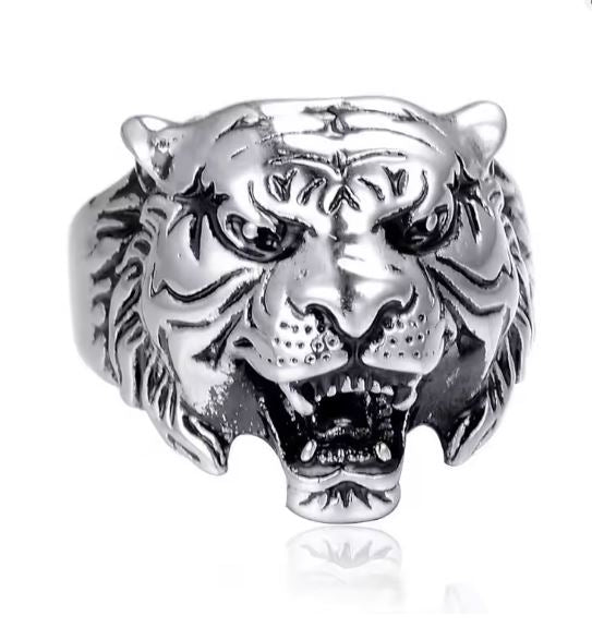 Bold Tiger Ring